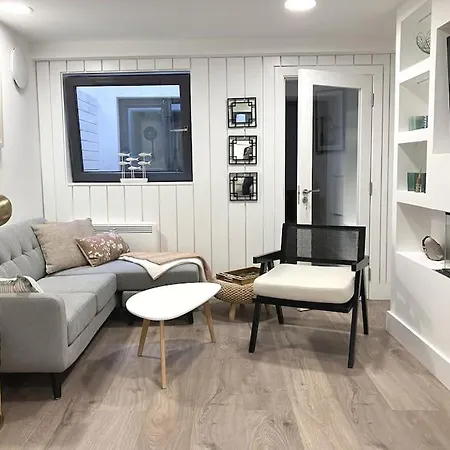 Luxury Town Centre Apartment Killorglin Exterior photo